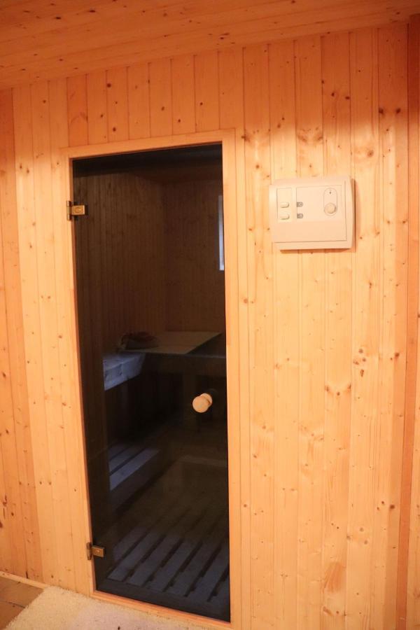 Landhaus Mit Saunakeller Bad Wünnenberg Esterno foto